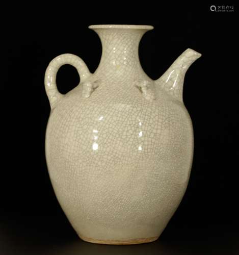 Chinese Glazed Porcelain Ewer