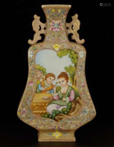 Chinese Famille Rose Vase