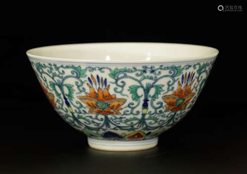 Chinese Famille Verte Porcelain Bowl