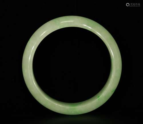 Chinese Jadeite Carved Bangle