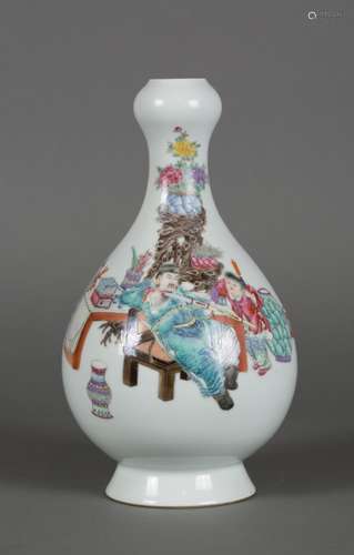 CHINESE FAMILLE ROSE GARLIC HEAD VASE