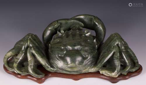 CHINESE SPINACH JADE CARVED CRAB ON STAND