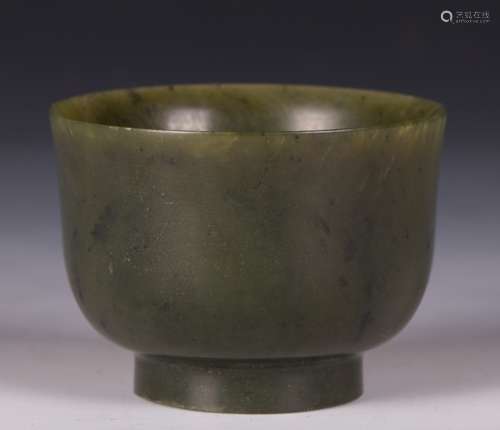 CHINESE SPINACH JADE CUP