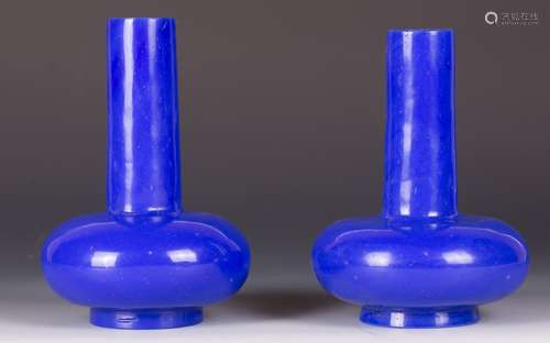 PAIR OF CHINESE BLUE PEKING GLASS LONG NECK VASES