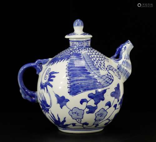 Chinese Blue/White Porcelain Teapot