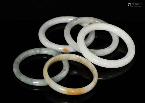 Group of Chinese Jadeite Bangles