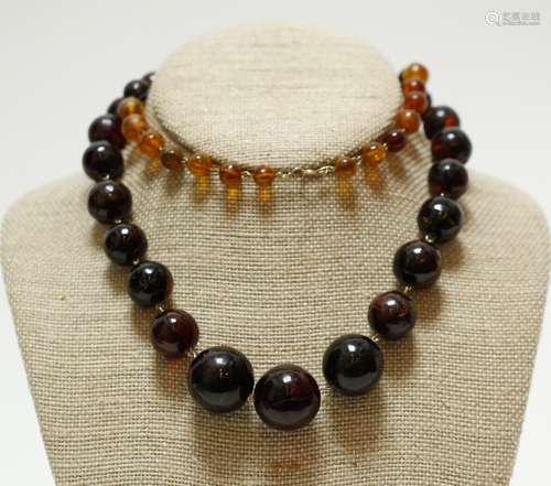 Chinese Antique Amber Necklace