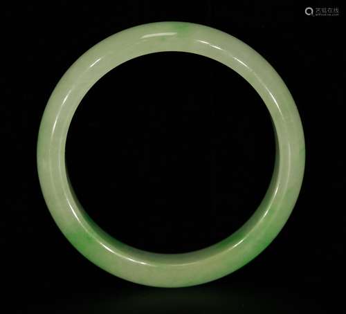 Chinese Jadeite Carved Bangle