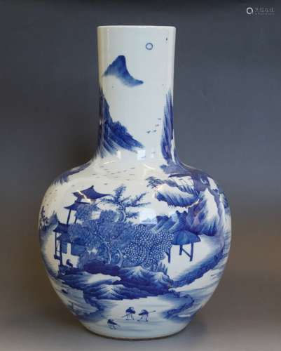 Chinese Blue/White Porcelain Vase