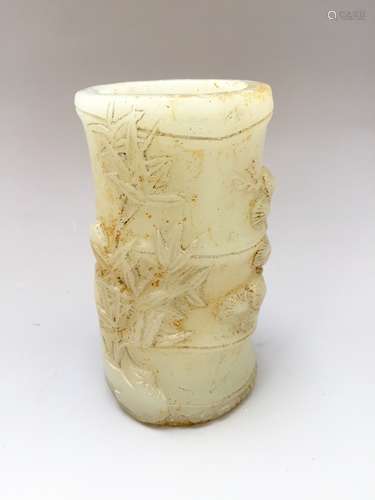 CHINESE ANTIQUE WHITE JADE BRUSH POT