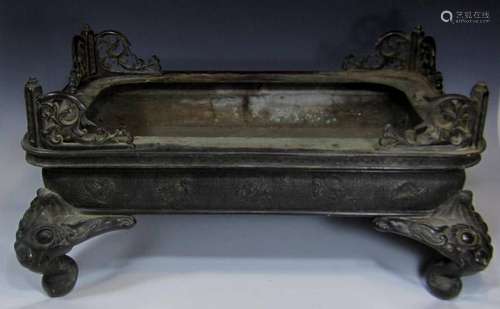 ANTIQUE CHINESE BRONZE PLANTER