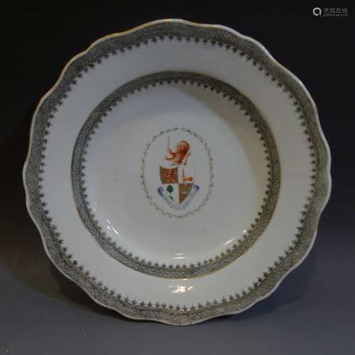 RARE ANTIQUE CHINESE ARMORIAL PORCELAIN PLATE - 18TH CENTURY