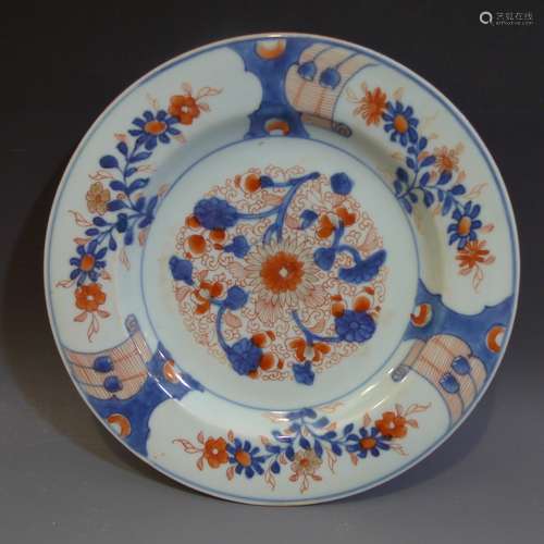 ANTIQUE CHINESE IMARI PORCELAIN PLATE - 18TH CENTURY