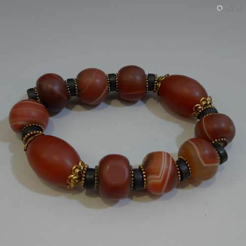 CHINESE AGATE BRACELET