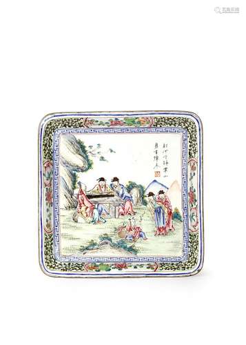 A CHINESE CANTON ENAMEL FAMILLE ROSE SQUARE TRAY