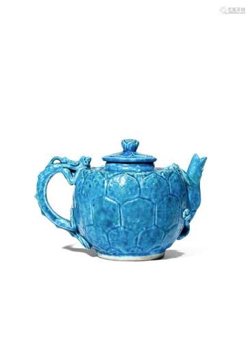 A CHINESE TURQUOISE GLAZED TEAPOT AND COVER