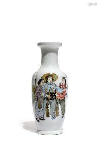 A CHINESE FAMILLE ROSE VASE