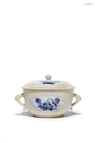 A CHINESE BLUE AND WHITE TWO-HANDLED BOWL AND COVER