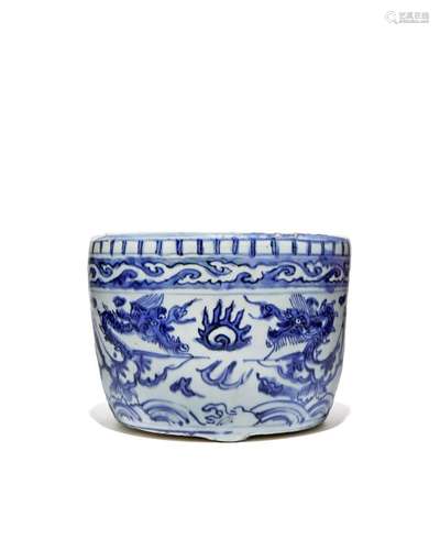 A CHINESE BLUE AND WHITE INCENSE BURNER