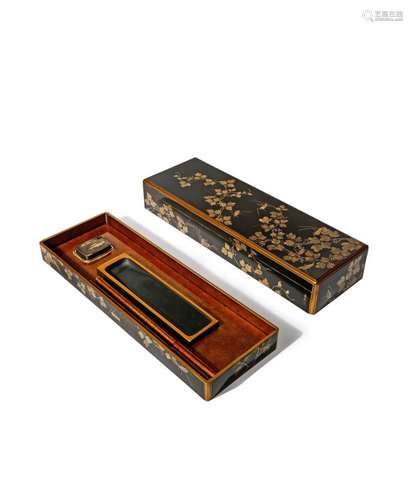 A FINE JAPANESE BLACK AND GOLD LACQUER STATIONARY BOX AND COVER