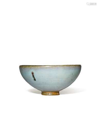 A SMALL CHINESE JUNYAO BOWL