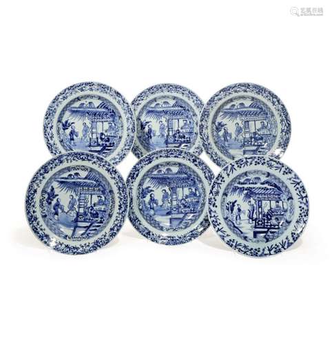 A SET OF SIX CHINESE BLUE AND WHITE DISHES