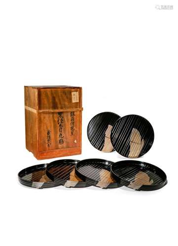 A SET OF SIX JAPANESE LACQUER TRAYS