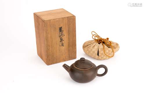 清 焐灰茶壶