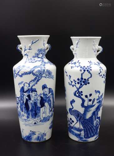 PAIR CHINESE BLUE AND WHITE VASE