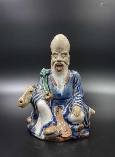 CHINESE MING DYNASTY FUJIAN WARE FIGURE OF LAOSHOU