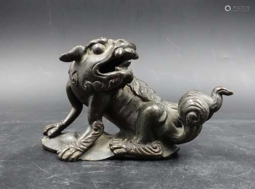 CHINESE QING DYNASTY BRONZE FOOLION PAPER WEIGHT