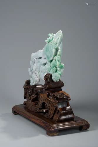 CHINESE JADEITE CARVED RUYI GROUP