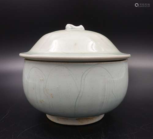 CHINESE SONG DYNASTY HUTIAN WARE COVER BOWL