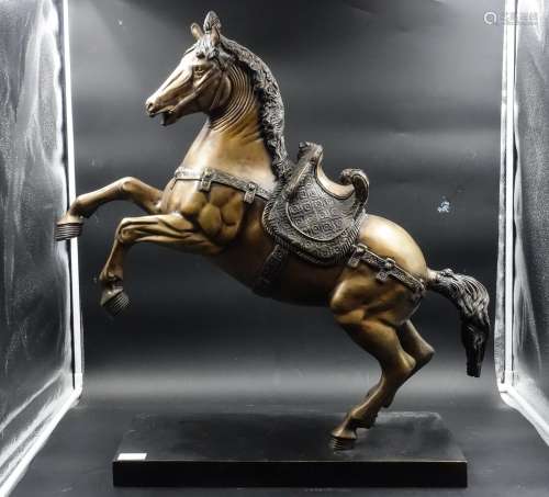 LARGE 19TH CENTURY BRONZE HORSE
