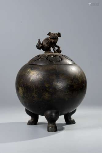 CHINESE BRONZE TRIPOD COVER CENSER