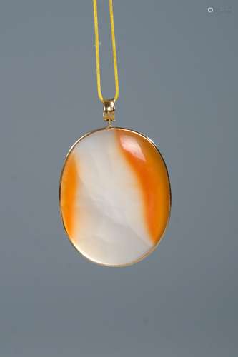 CHINESE AGATE PENDANT