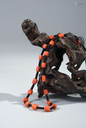 CHINESE CORAL BEADS NECKLACE