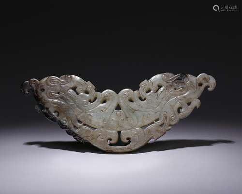 CHINESE HAN DYNASTY JADE DRAGON PLAQUE