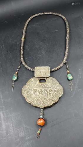 CHINESE QING DYNASTY SILVER LOCK PENDANT