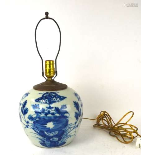 Chinese Blue & White Porcelain Jar Lamp