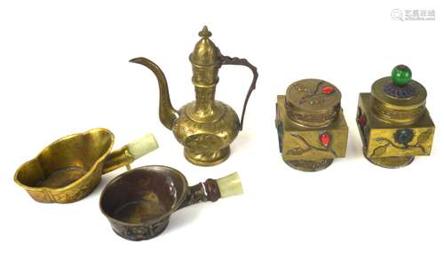 Group of Five Chinese Bronze Items