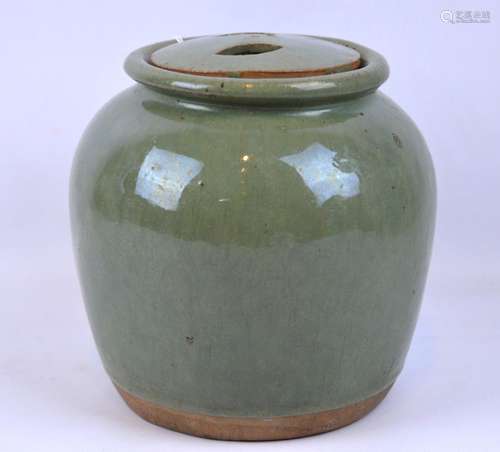 Fine Celadon Glazed Yixing Tea Jar & Cover