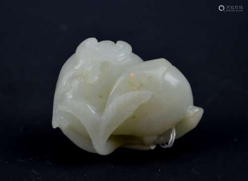 18th/19thC Chinese Carved White Jade Peaches & Bat