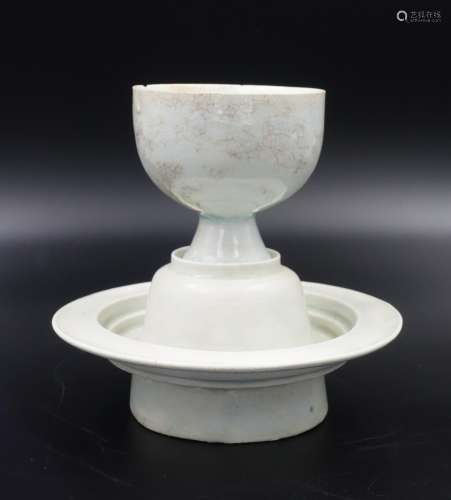 Chinese Song Dynasty Hutian Ware Cup With Stand