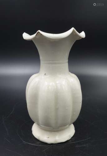 Chinese Song Dynasty Hutian Ware Porcelain Vase