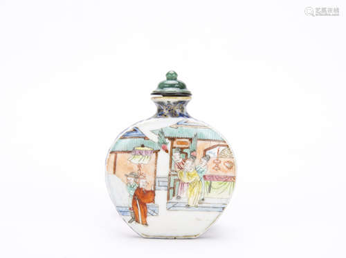 A Chinese Porcelain Snuff Bottle