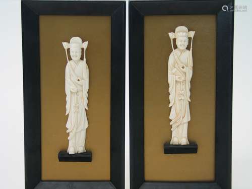 Pair of Chinese Wall Panel with Carved Figurines