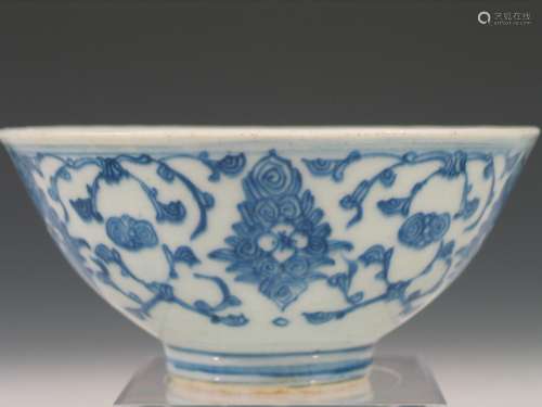 Chinese Blue and White Porcelain Bowl, Jiaqing Period.