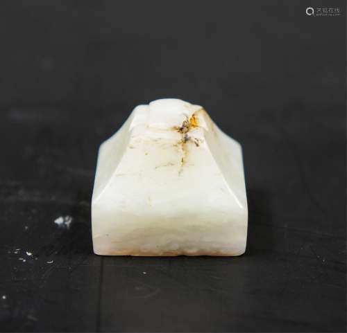 Chinese Qing Dynasty White Jade Seal