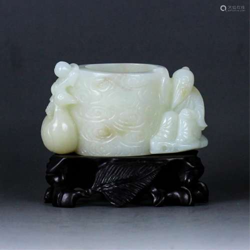 Chinese White Jade Brush Washer